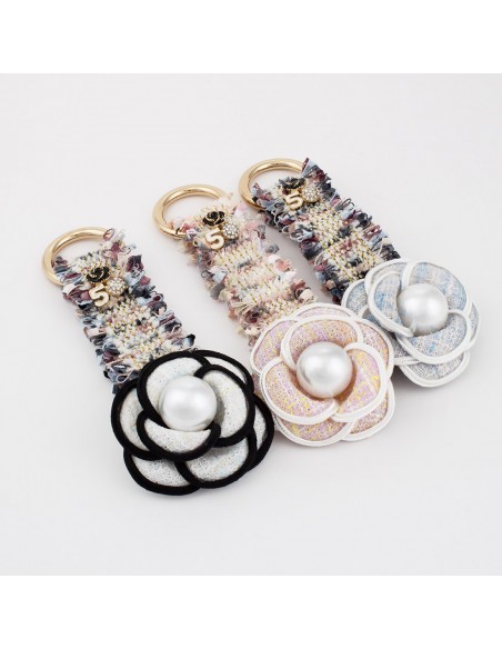 Brooches and Keyrings PORTACHIAVI CAMELIA | Wholesale Hair Accessories and Costume Jewelery